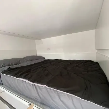 Apartment Nuovo Intero Mini Loft Su Bi-livello